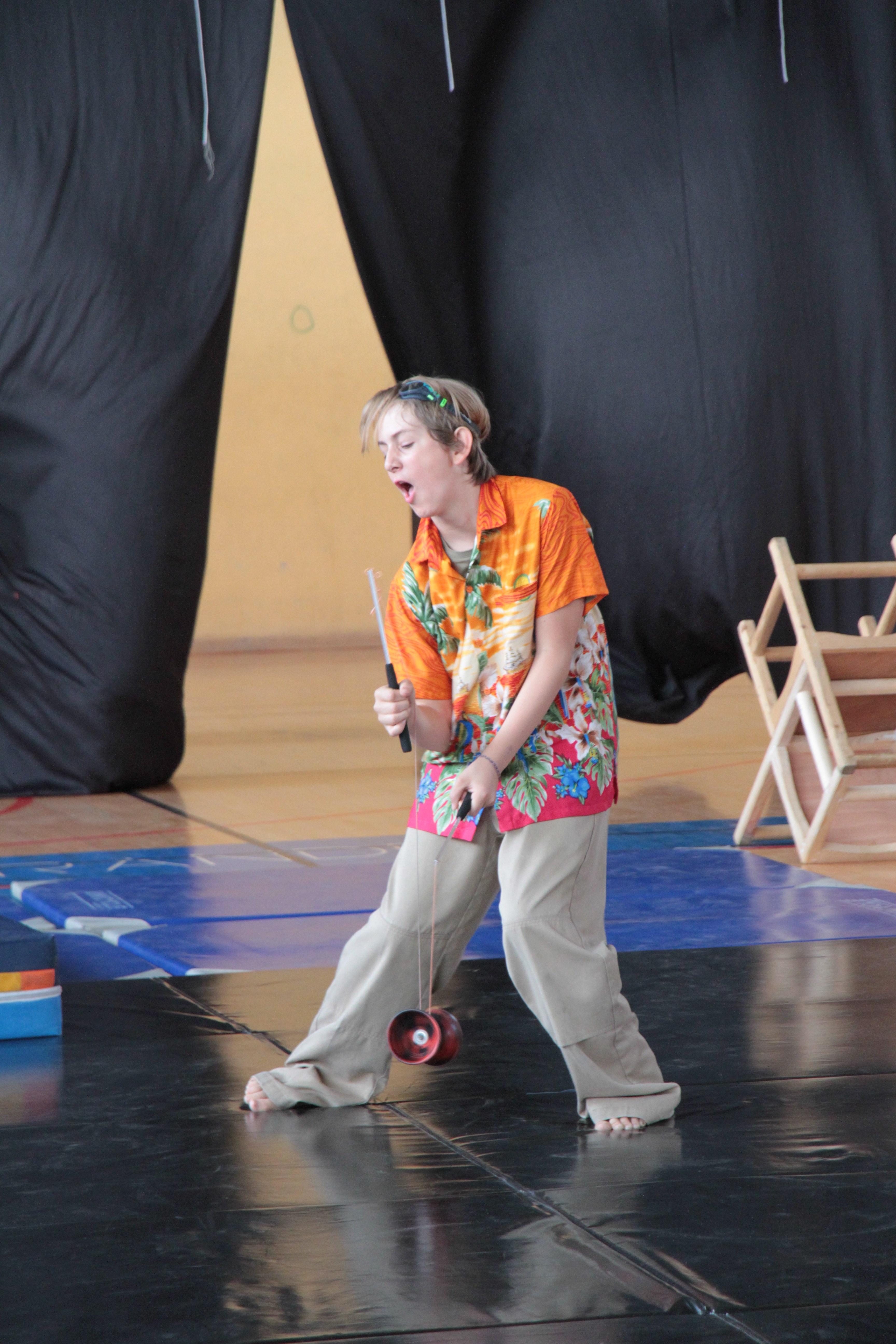 Stage cirque et théâtre : une activité originale à faire pour les vacances