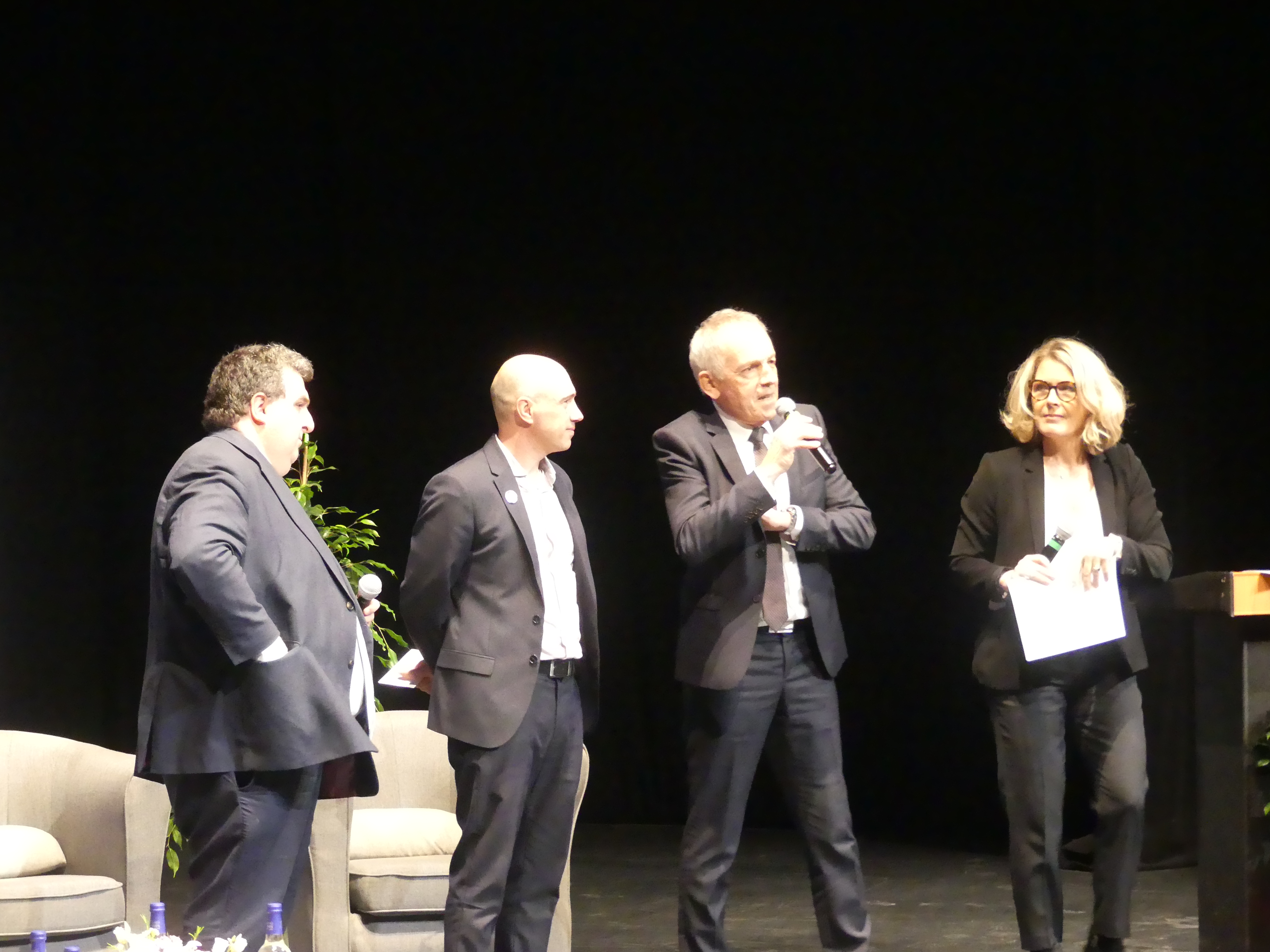 La mairie d'Auch et son maire Christian Laprébende récompensés