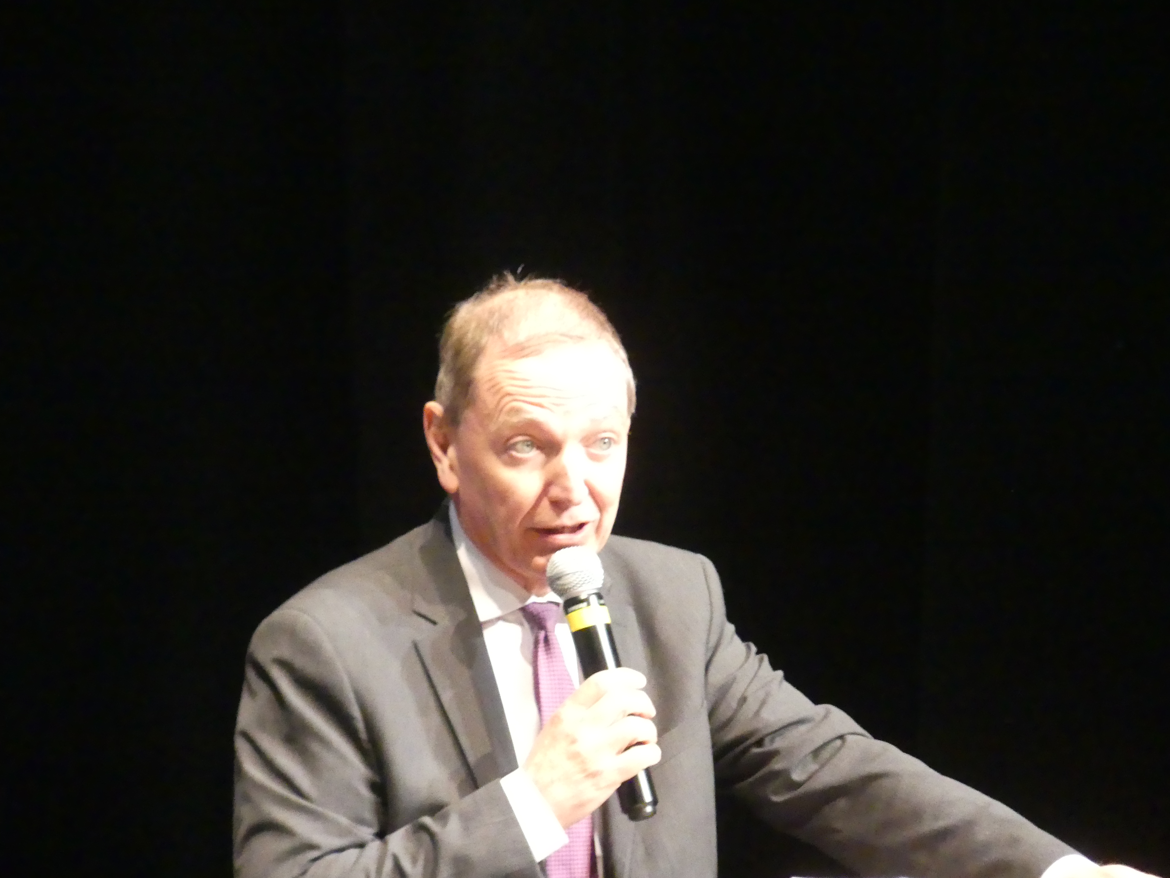 dernière intervention bien sûr le préfet du Gers qui confirme le soutien de l'Etat
