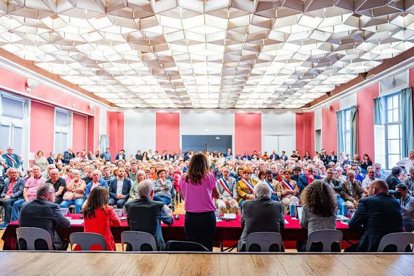 Salle des Cordeliers comble