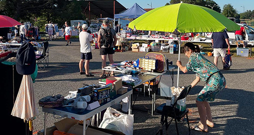 FCM VIDE GRENIER6.jpg