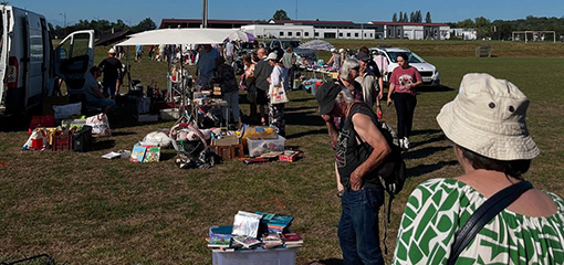 FCM VIDE GRENIER5.jpg