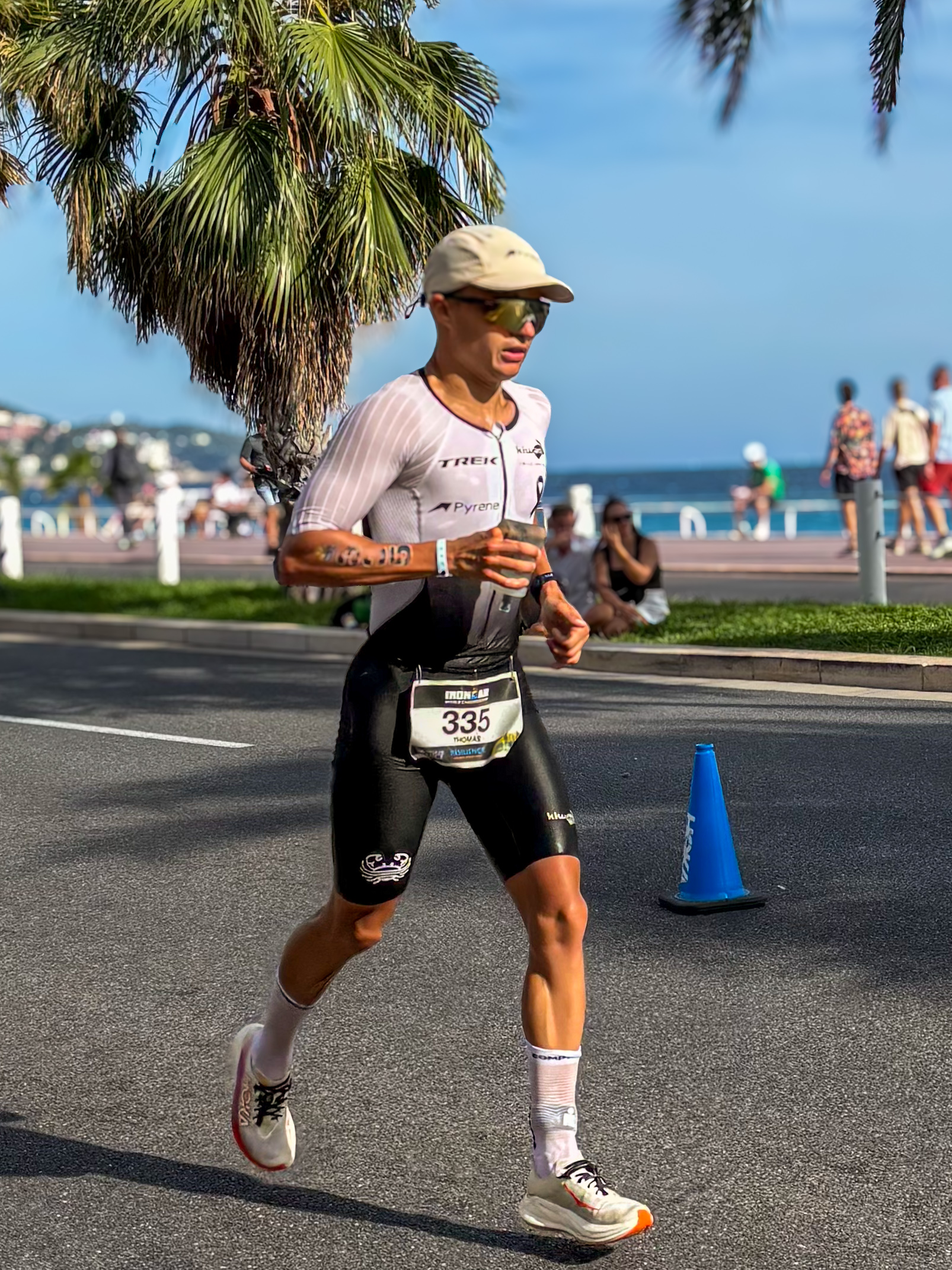 Après le vélo, le marathon.