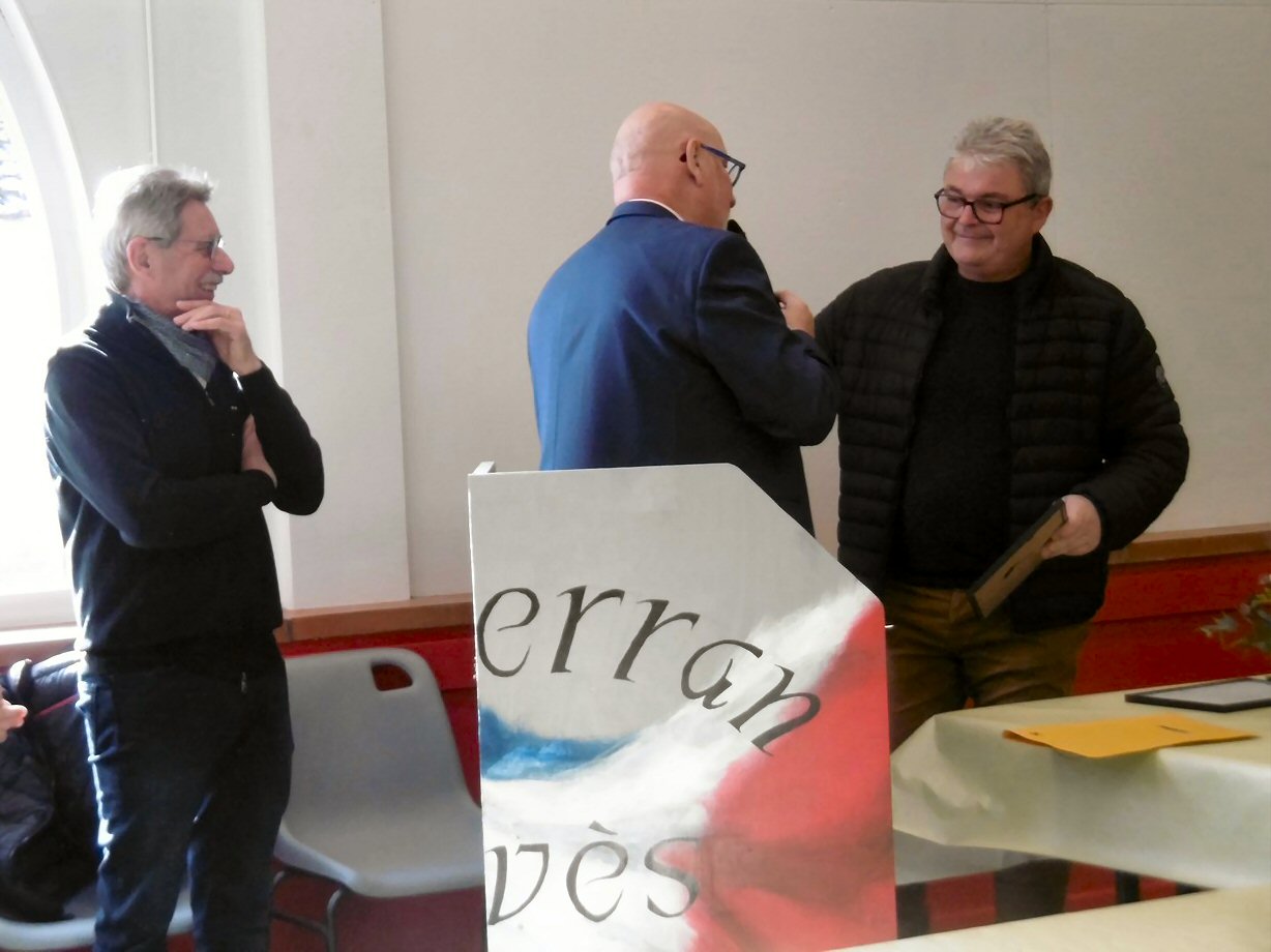 Félicitations de Pierre Michelin , le maire