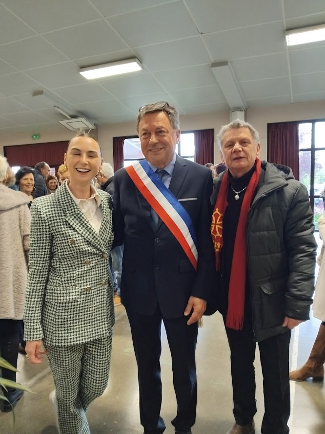 Eloise avezc Mr le Maire Eric Bizard et Jluc Davezac
