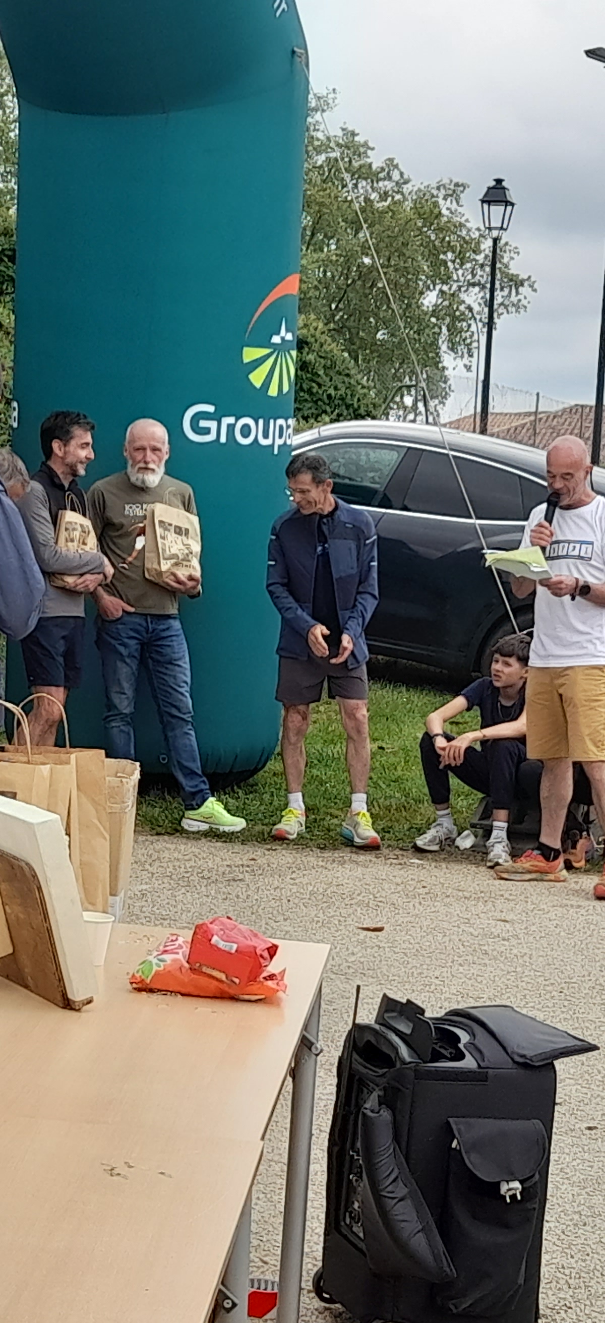 P.Laporte, P.Froment et l'animateur G.Rey.