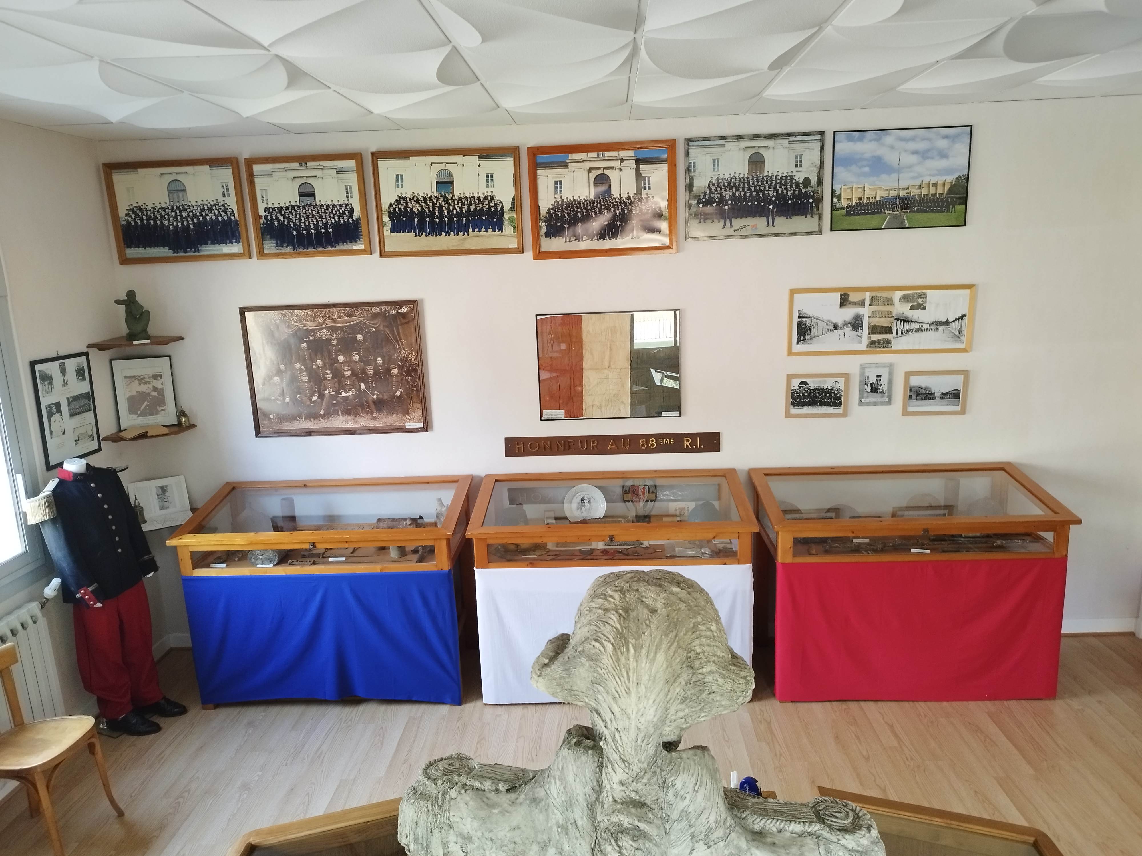 Une initiative mémorielle à l’escadron de gendarmerie mobile