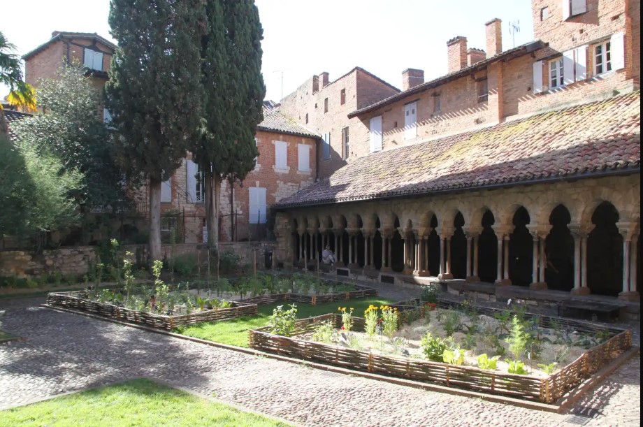 cloître St Salvi