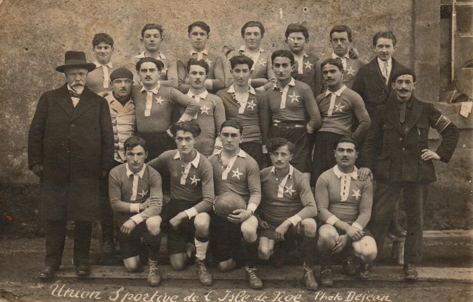 Etoile sportive L'Isle de Noé 1921.