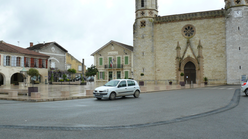 LE BUS MUNICIPAL ROULAIT SANS LICENCE DE TRANSPORT