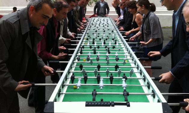 babyfoot geant.jpg