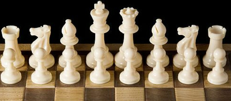 AUCH : ECHECS