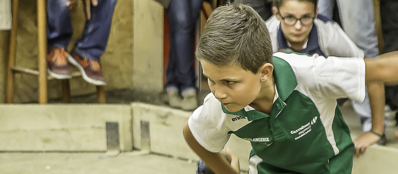 AIGNAN La pétanque en binôme 1 adulte-1 jeune au boulodrome d'Aignan