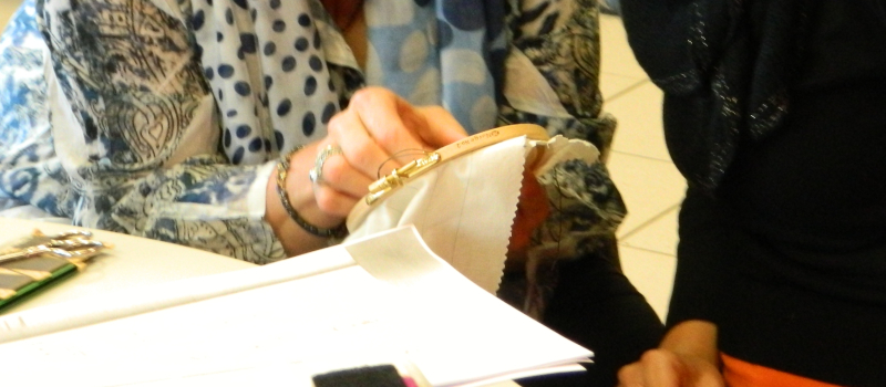 CASTIN Trois heures de broderie