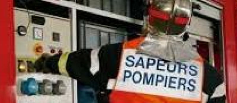 HOMPS Grave accident sur le pont d'Homps où un camion a percuté une voiture