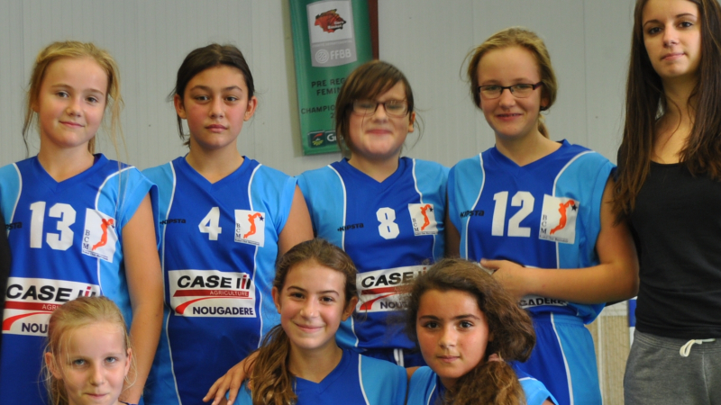 MAUVEZIN - Basket