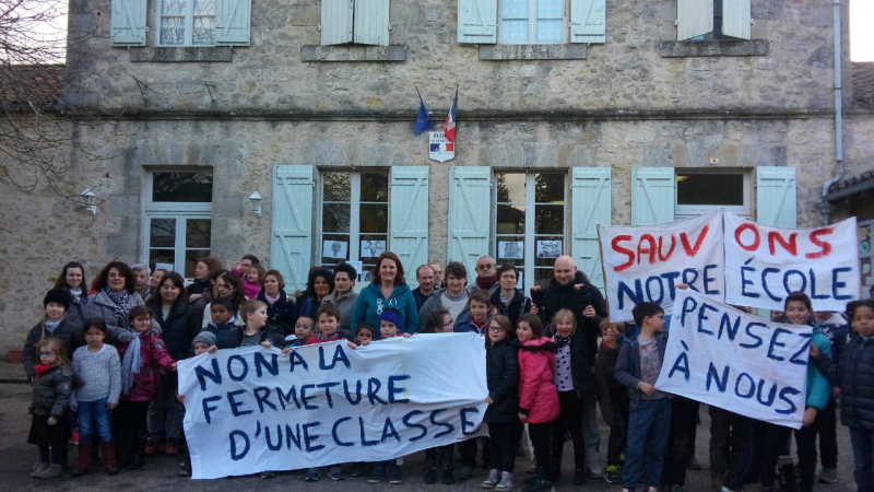 UNE CLASSE EN MOINS A TERRAUBE: Les parents d'élèves refusent ce scénario d'une fin annoncée sans ménagement.