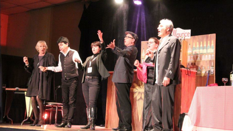 SOIREE THEÂTRALE  ORGANISEE PAR L'ASPAD A DURAN