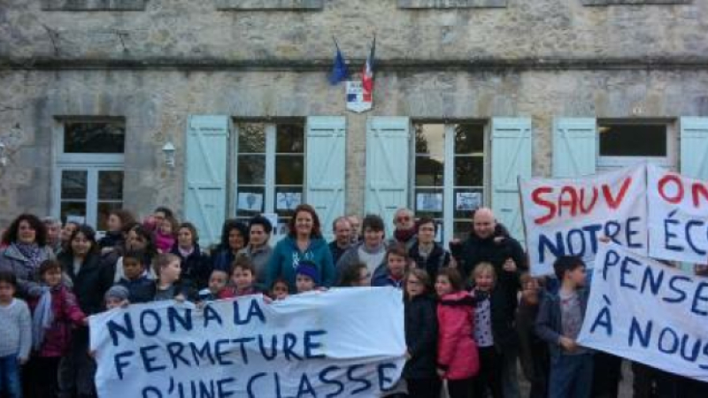 ECOLES : Parents d'élèves et élus se mobilisent avant la réunion du Comité technique spécial départemental
