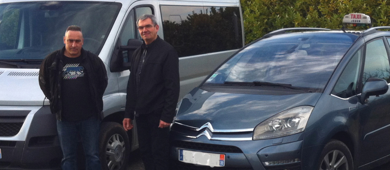 Energie M4 et Taxis du Pays : ça roule.