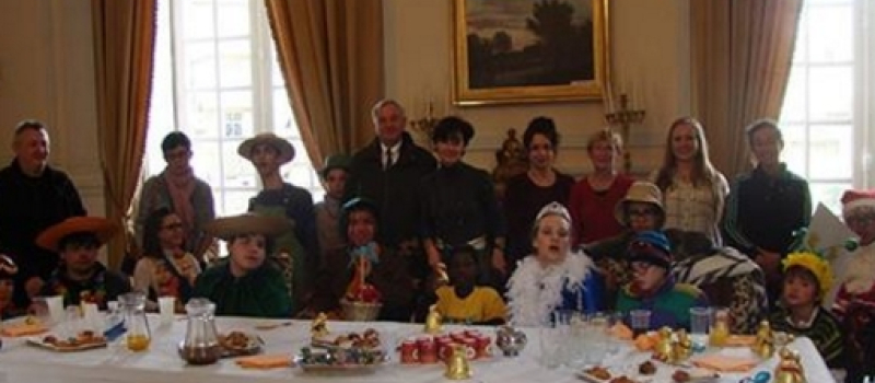 Les enfants du Centre de Roquetaillade invité du préfet