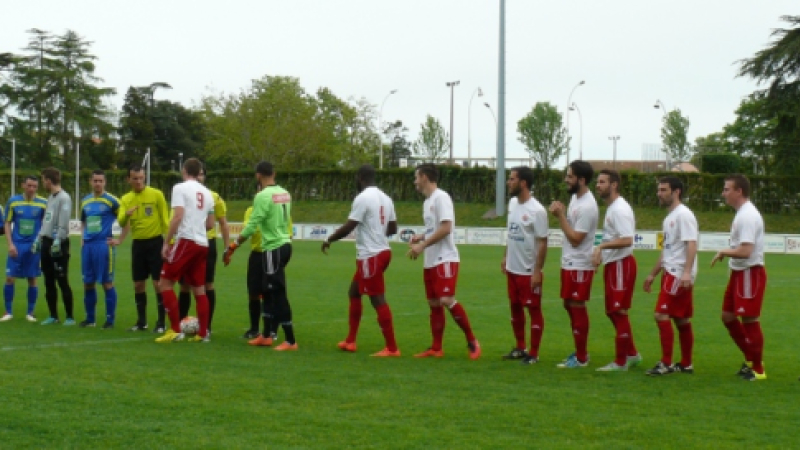 FOOTBALL : Auch continue sa série face à Onet le Château