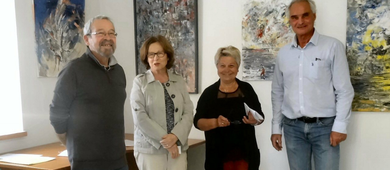 Photos de charme et peintures par deux artistes de talent