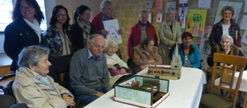 Les Mille Soleils au salon de la caricature