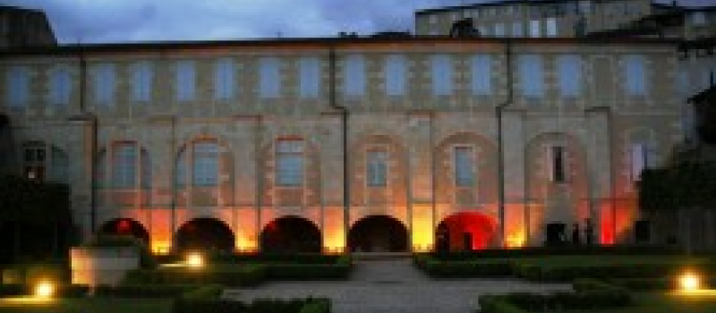 Le Musée des Jacobins: De jour comme de nuit 