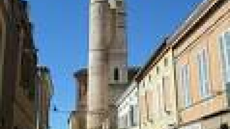 L'Isle-Jourdain / mjc
