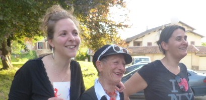 Carmen entourée des deux Céline