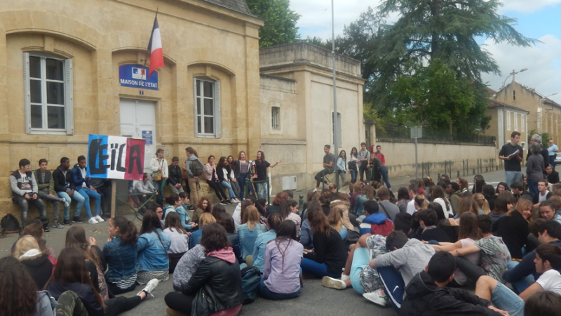 les lycéens mirandais en soutien à leur camarade sous le coup d'une expulsion vers son pays d'origine  