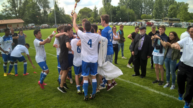 L'exploit des U17 du Football Club Miandais