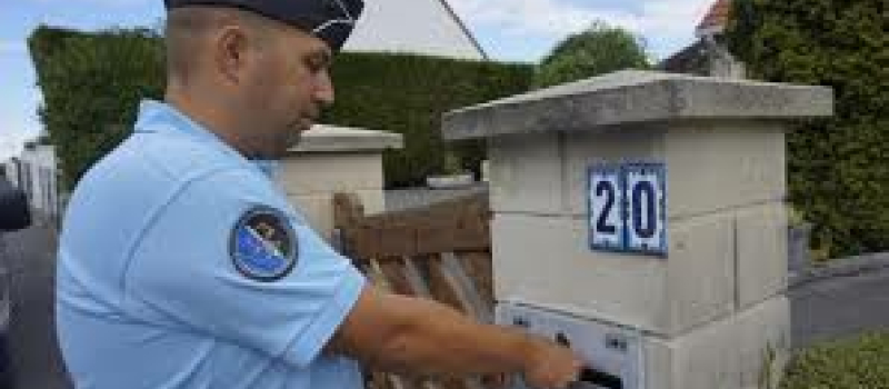 Pour limiter les cambriolages de vacances