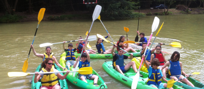 Jumelage, las jovenes de la Eliana au Canoé Kayak club
