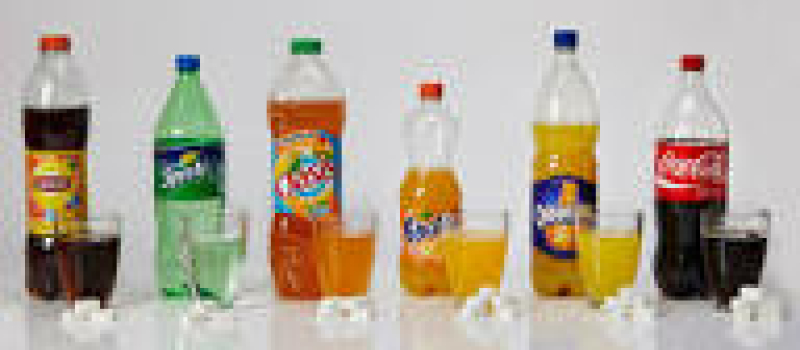 Farines, margarine, chocolat moins chers, sodas, colas et jus de fruits à la hausse