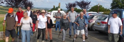 le départ de la marche de 7 kms