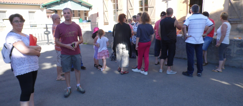 Forte mobilisation contre la fermeture d'une classe a l'école primaire 