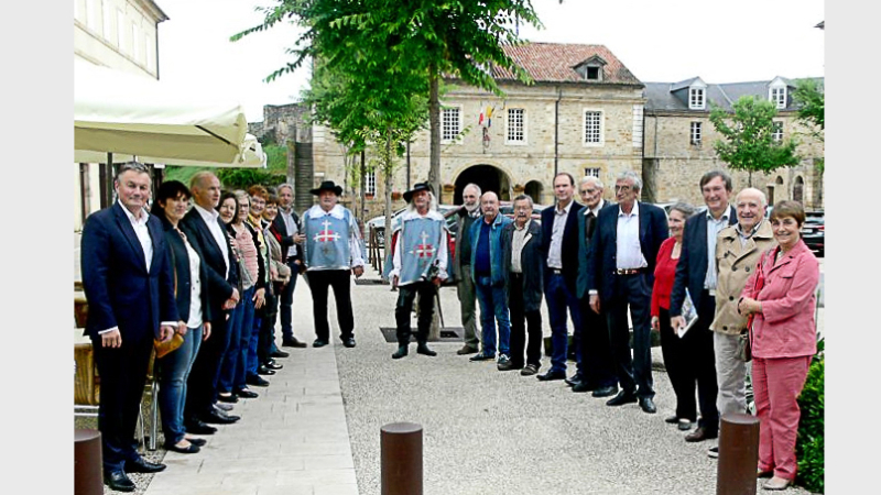 Lupiac: des Lupiacois chez les mousquetaires de Navarrenx