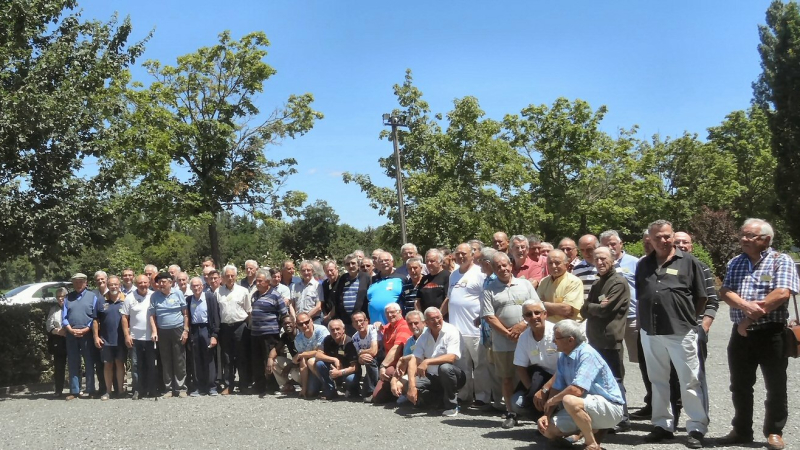 Belles retrouvailles chargées d'émotion pour les anciens du club de foot de Moncorneil