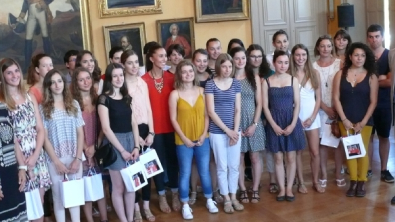 Elles et ils sont TRÈS BIEN 