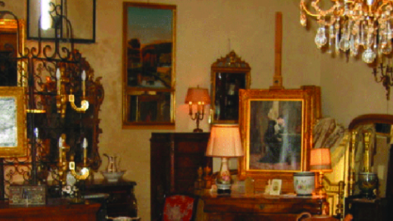 Salon d' Antiquités                  