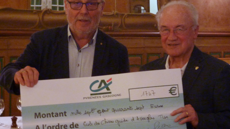 Le Lion's Club Mirande Astarac et les chiens d'aveugle une longue histoire