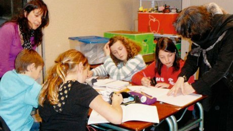 Coup de pouce pour des collégiens appel à des volontaires