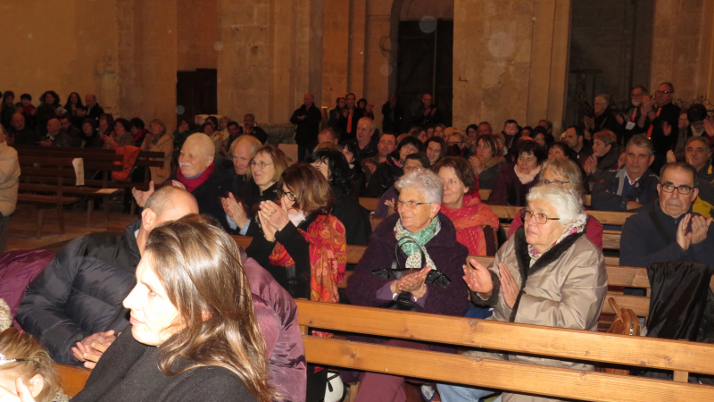 Chants de Noël en l'église de Tasque
