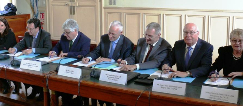 Une première en Occitanie : Les quatre PETR du Gers ont signé des contrats de ruralité