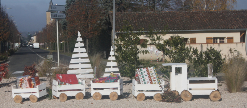 Pavie  en habits de fêtes