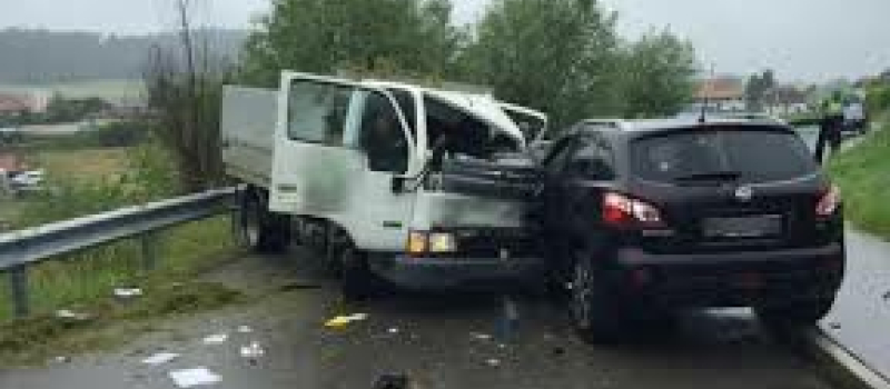 Faits divers : Ce dimanche 25 décembre à 17 h 56 , trois blessés dont un grave dans un choc frontal de deux véhicules sur la RN 21 à Lectoure