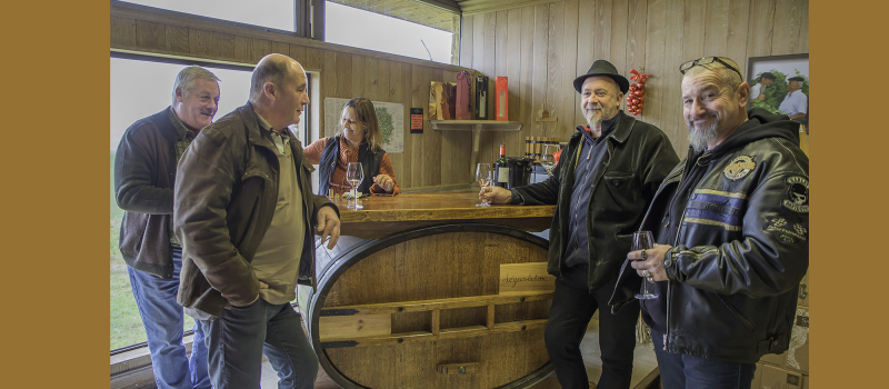 Aignan – Grand stand festif à la Cave d’Aignan