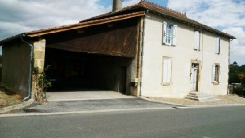 Incendie à la mairie de Saint Ost